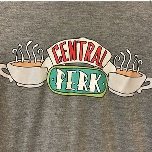 Friends Central Perk T-Shirt size small
